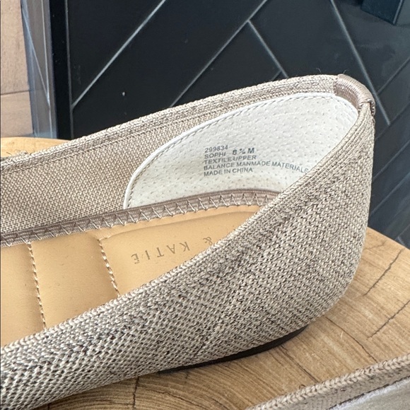 KELLY & Katie Sparkle Toe Ballet Flats - Picture 3 of 6